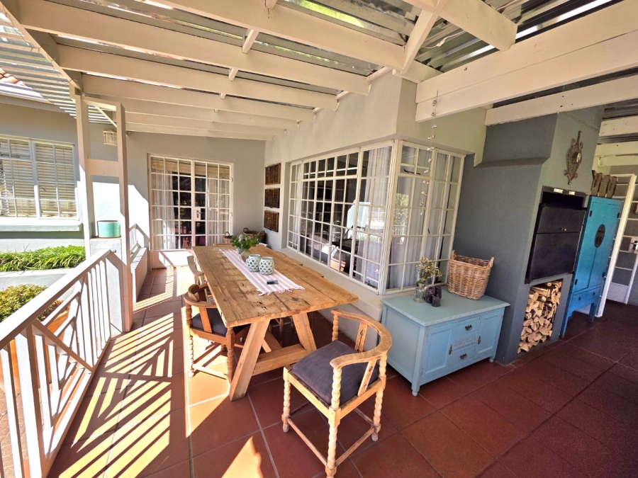 5 Bedroom Property for Sale in Clarens Free State